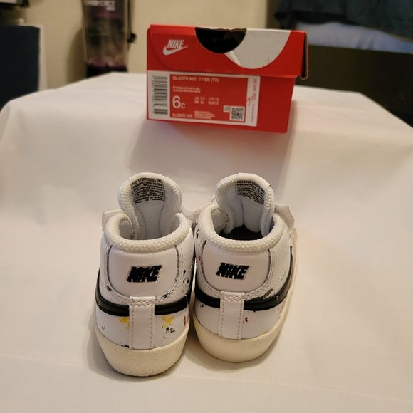 NIKE Blazer Mid '77 BB Splatter Sneaker - SIZE 6 - Picture 4 of 7